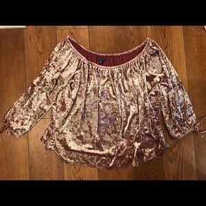 American Eagle blush velvet off the shoulder topXL